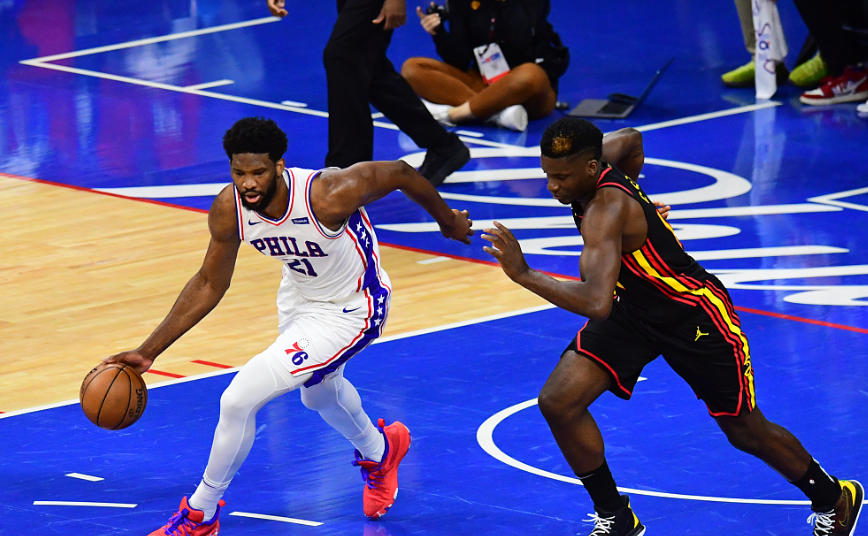  76人官宣恩比德常规赛报销  