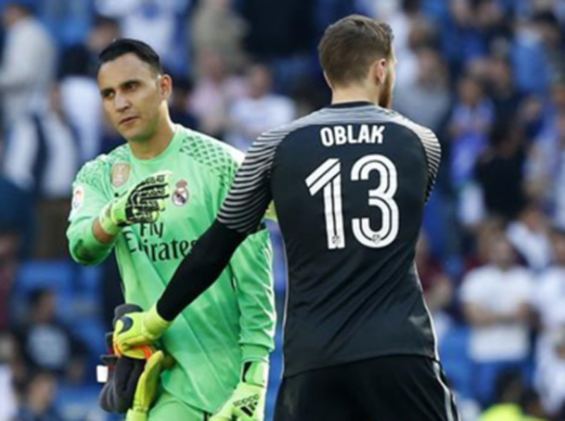  斯图加特门将神勇扑救，力保城门不失挽狂澜